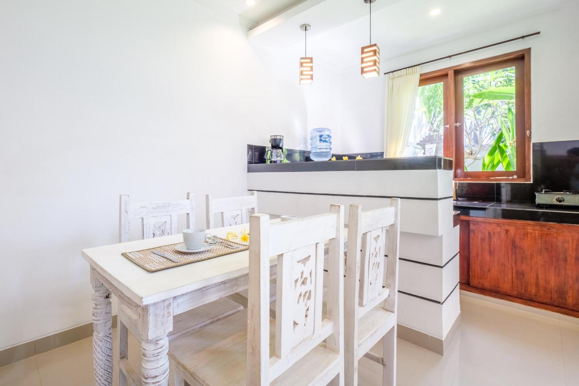 The R Sinabung - Comfort Near The Apartemen Sanur (Bali)